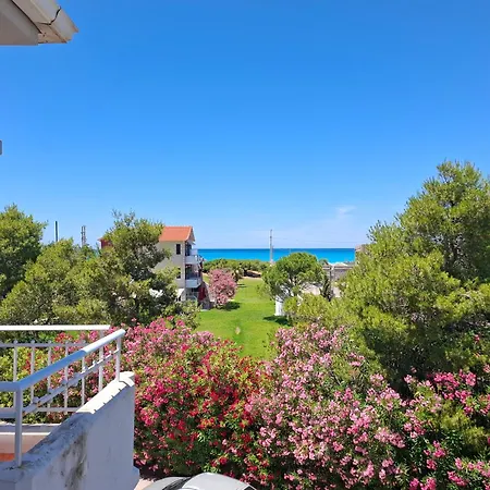 Amazing Seafront Aggiannis