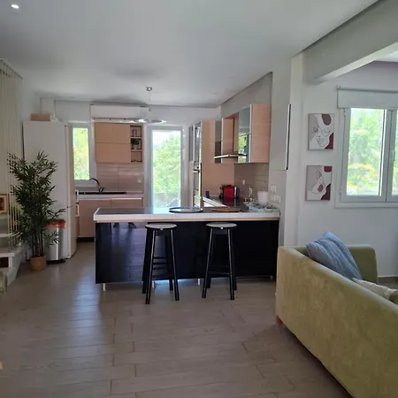 Amazing Seafront Aggiannis Apartamento *
