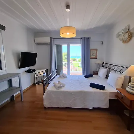 Amazing Seafront Aggiannis Apartamento Agia Marina (Lefkada)